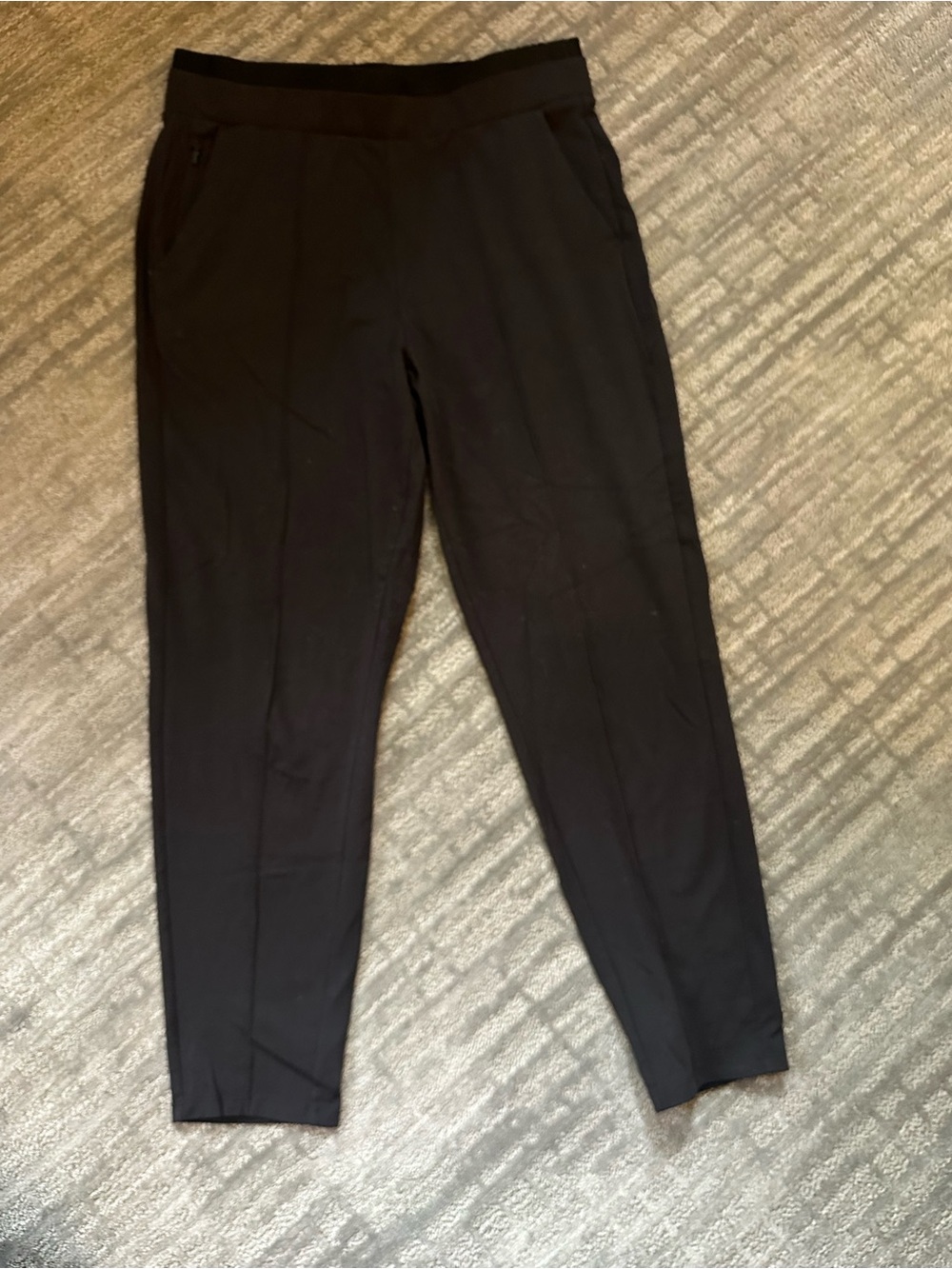 Athleta Women’s Venice Pintuck Pant (Black)
